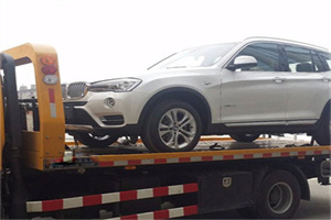 嘉荫拖车24小时服务电话