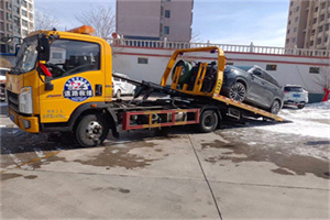 嘉荫救援拖车费用怎么算